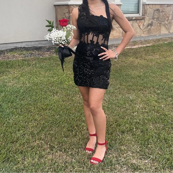 Black sequin Juliet dress (one shoulder) size 2 - Picture 1 of 3